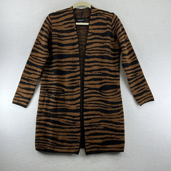 Fortune & Ivy / Stitch Fix Long Cardigan Sz M Brown/Black Animal Print NWOT - Picture 1 of 10